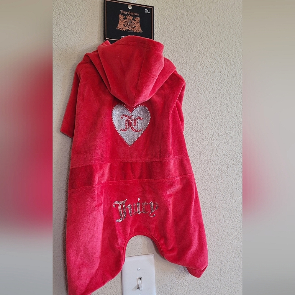 JUICY COUTURE RED VELOUR DOG TRACK SUIT 🐕💕